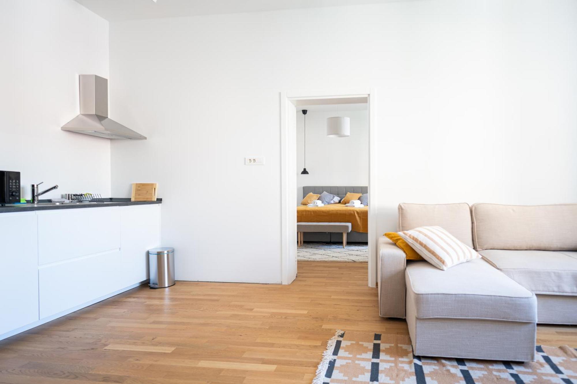 Wally Apartments By Flat White - With Elevator Загреб Екстериор снимка