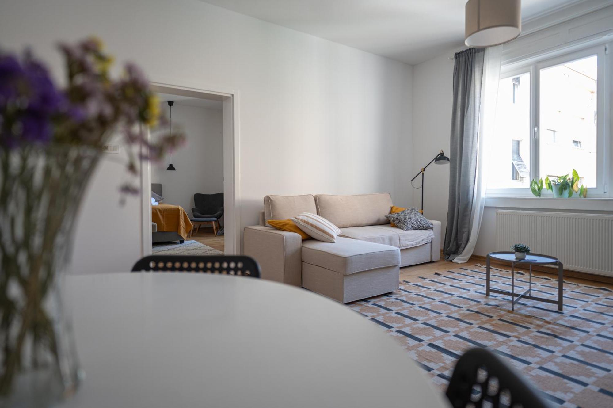 Wally Apartments By Flat White - With Elevator Загреб Екстериор снимка
