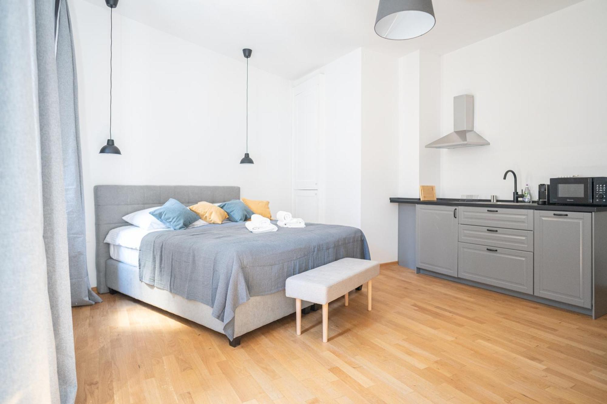 Wally Apartments By Flat White - With Elevator Загреб Екстериор снимка